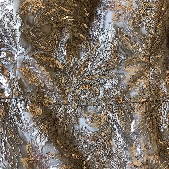 Alex Evenings Long Sequin Tulle V-Neck Formal Mermaid Dress 82171046 16P - Picture 4 of 5